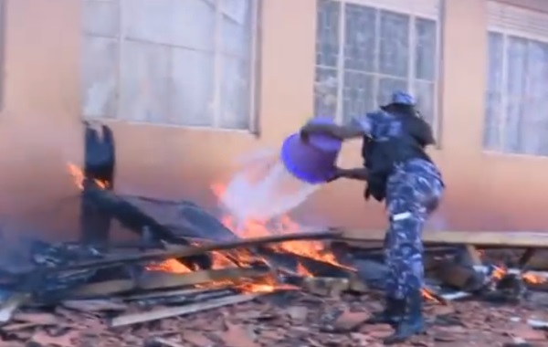 Fires Guts MUBS Students Hostel in Kiswa