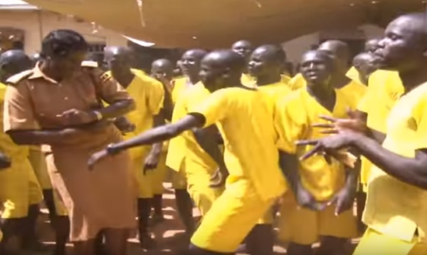 Male Prisoners Get Entertained During Festive Season