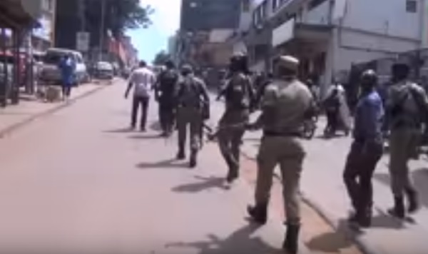 Police Fires Teargas To Quell Clashes Between Two Factions Of Kisekka Market Traders